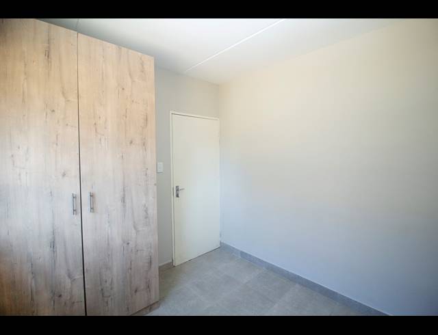 2 BEDROOM APARTMENT TO LET IN KENLEAF